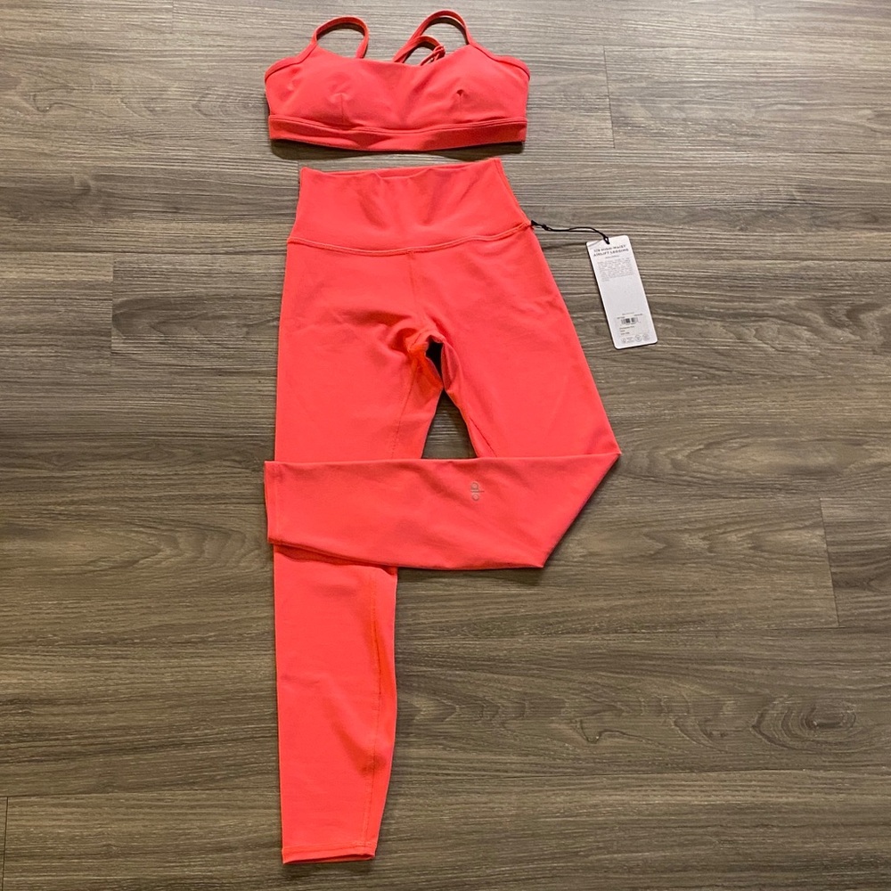 Alo Yoga Fluorescent Pink Coral Airlift Intrigue Bra & Legging Set